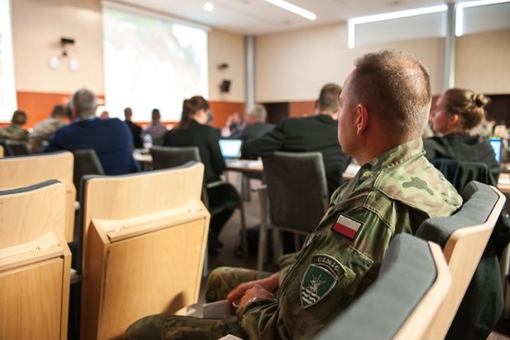 CIMIC in Collective Defense presented in Poland